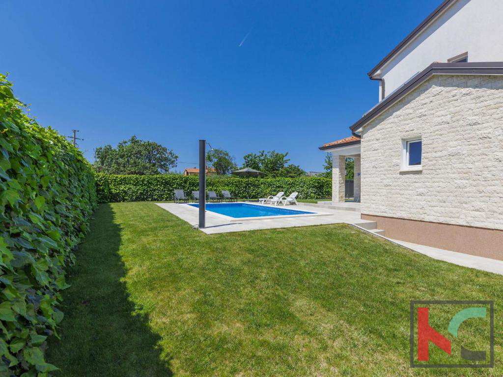 Istra, Poreč, počitniška hiša z bazenom in urejenim vrtom, #prodaja