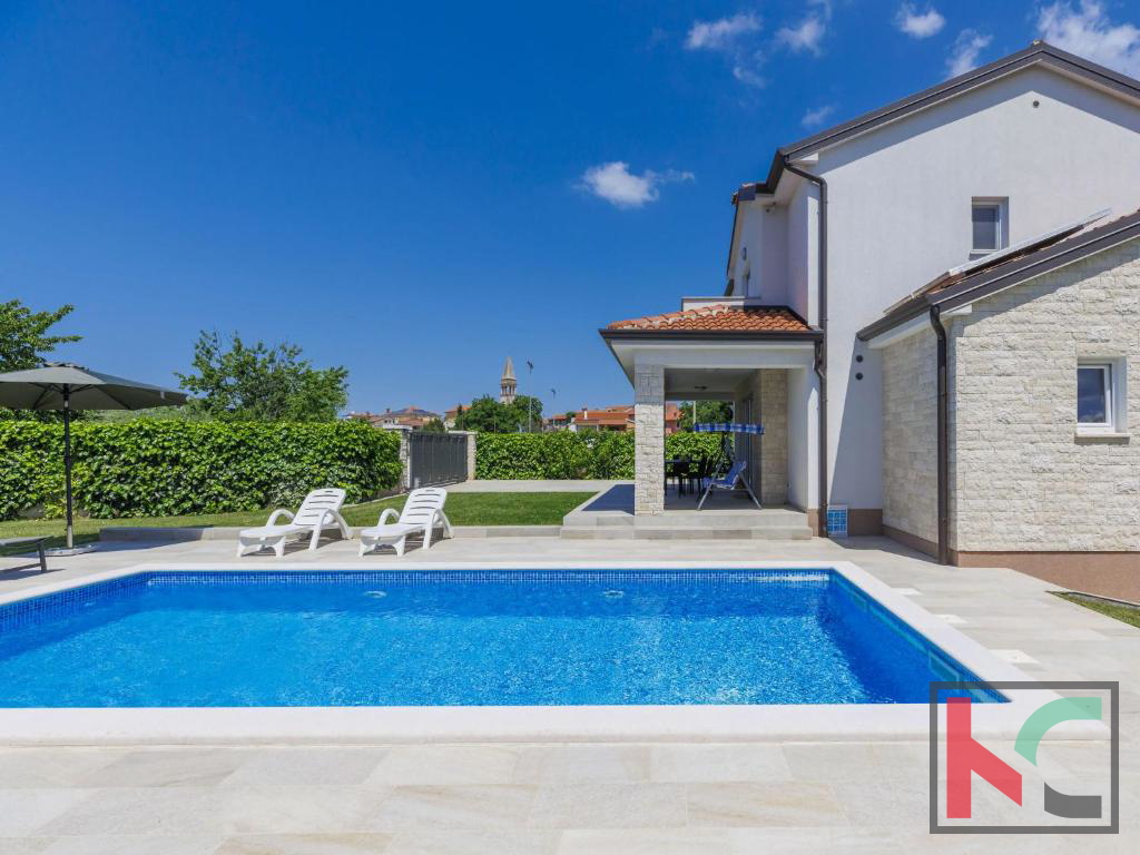 Istra, Poreč, počitniška hiša z bazenom in urejenim vrtom, #prodaja
