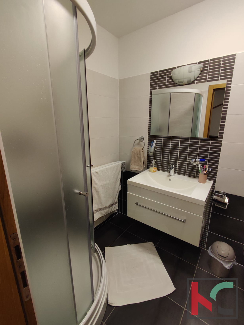 Medulin, dvoetažni apartma 2SS+DB z dvema balkonoma 85,92m2 s pogledom na morje #prodaja