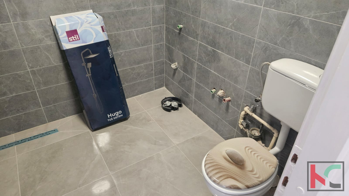 Pula, Vidikovac, stanovanje 59,26 m2 s teraso in dvigalom na odlični lokaciji