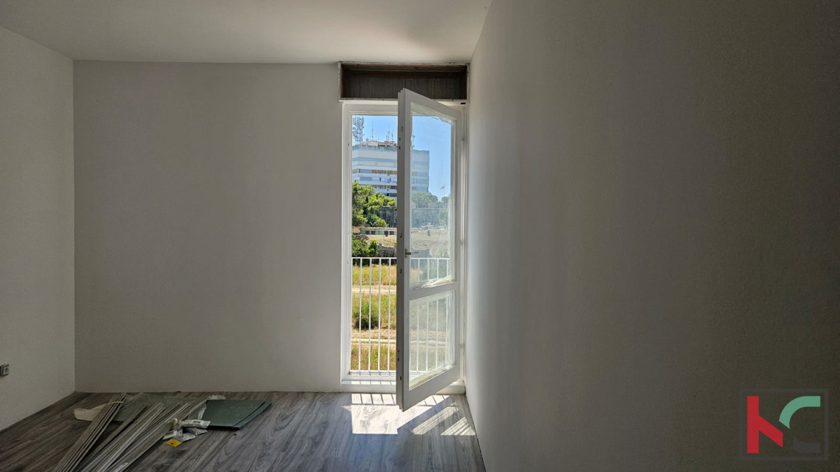 Pula, Vidikovac, stanovanje 59,26 m2 s teraso in dvigalom na odlični lokaciji