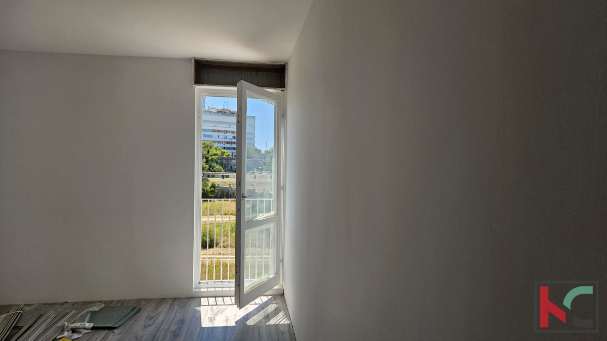 Pula, Vidikovac, stanovanje 59,26 m2 s teraso in dvigalom na odlični lokaciji