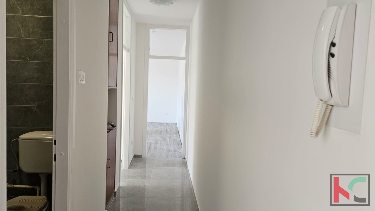 Pula, Vidikovac, stanovanje 59,26 m2 s teraso in dvigalom na odlični lokaciji