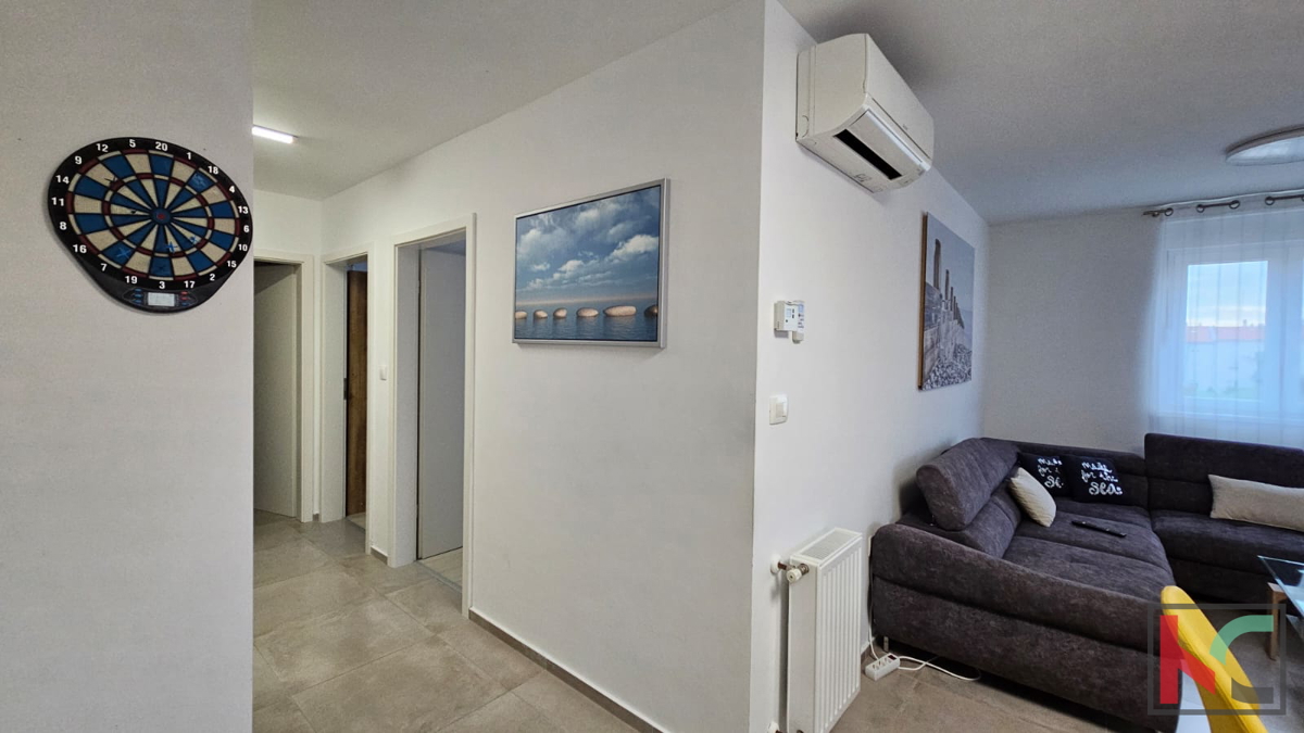 Pula, Monvidal, stanovanje 63 m2, 2s+db+garaža z dvema parkirnima mestoma #prodaja