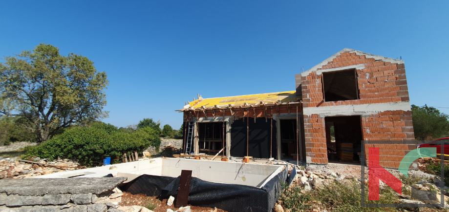 Istra, Svetvinčenat, hiša z bazenom 111m2 v izgradnji, na ključ, #prodaja