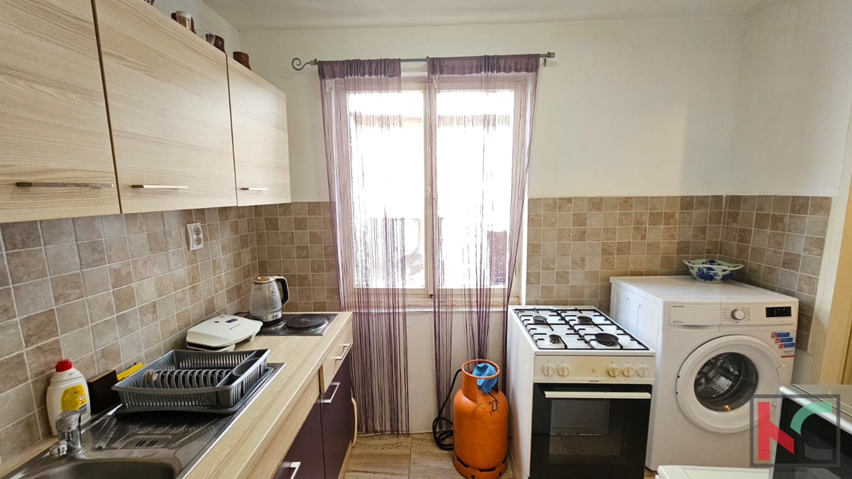 ISTRA, PULA, TROSOBNO STANOVANJE V CENTRU, 55.66M2, #PRODAMO