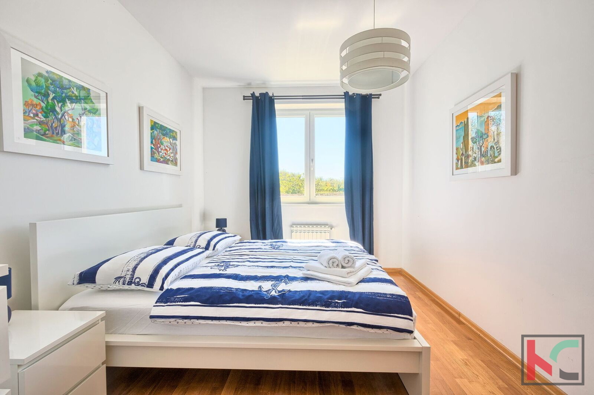 Istra, Peroj 176,65 m2, moderen penthouse nedaleč od morja