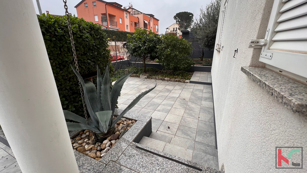 Istra, Poreč, samostojna hiša z urejenim vrtom na odlični lokaciji, #prodaja
