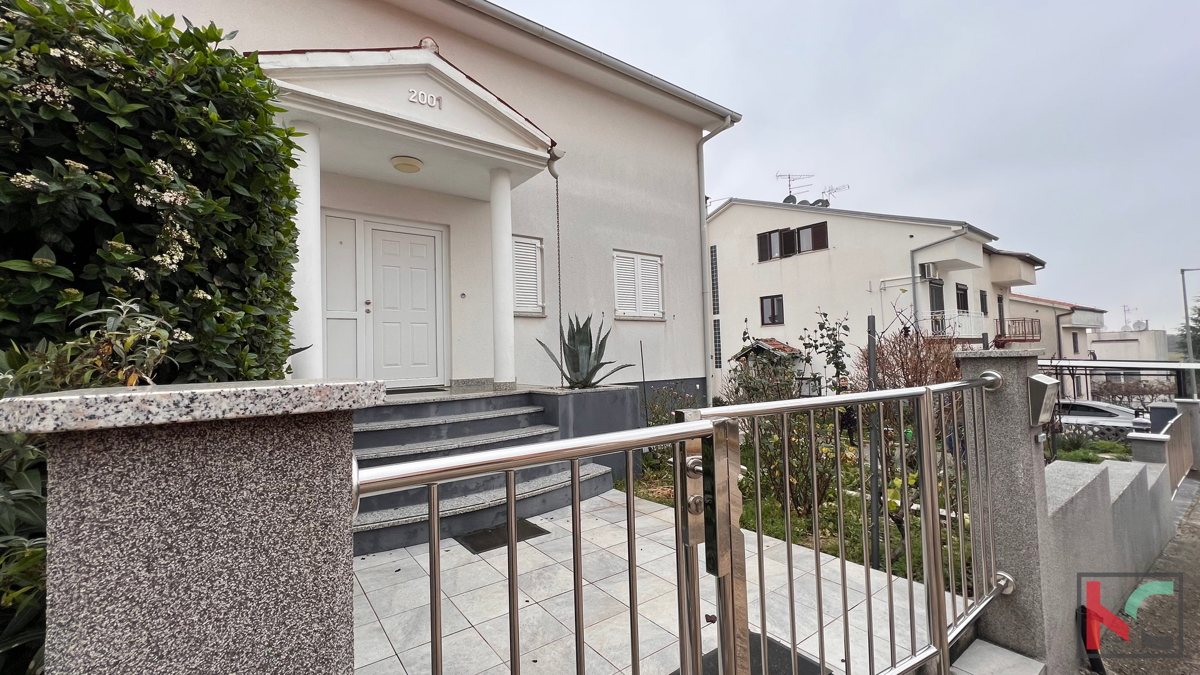 Istra, Poreč, samostojna hiša z urejenim vrtom na odlični lokaciji, #prodaja