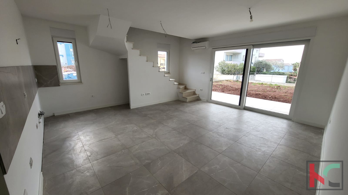 Istra - Premantura - Volme, apartma 75m2 v luksuzni novogradnji s pogledom na morje