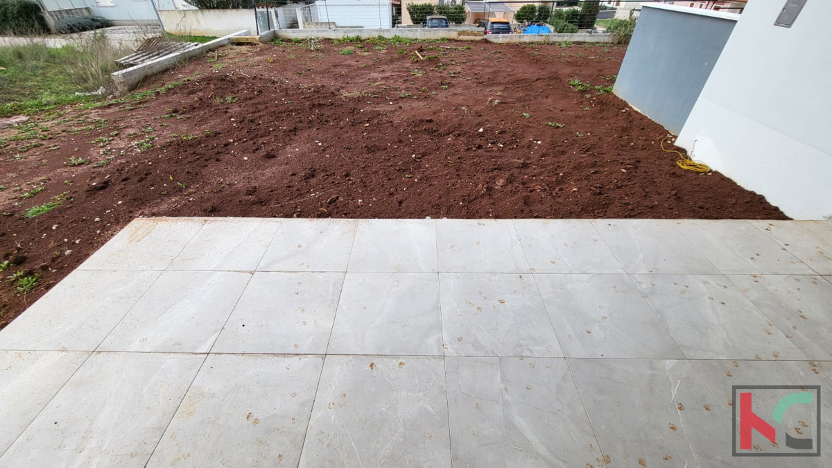Istra - Premantura - Volme, apartma 75m2 v luksuzni novogradnji s pogledom na morje