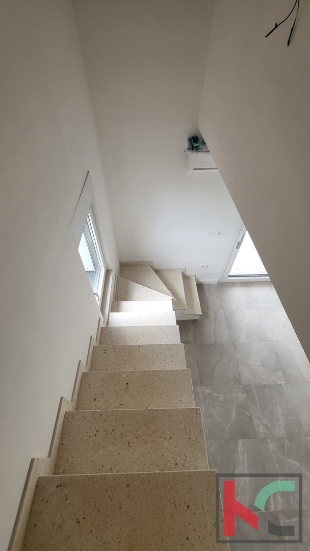 Istra - Premantura - Volme, apartma 75m2 v luksuzni novogradnji s pogledom na morje