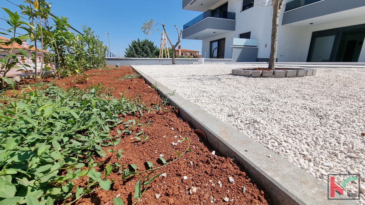 Istra - Premantura - Volme, apartma 75m2 v luksuzni novogradnji s pogledom na morje