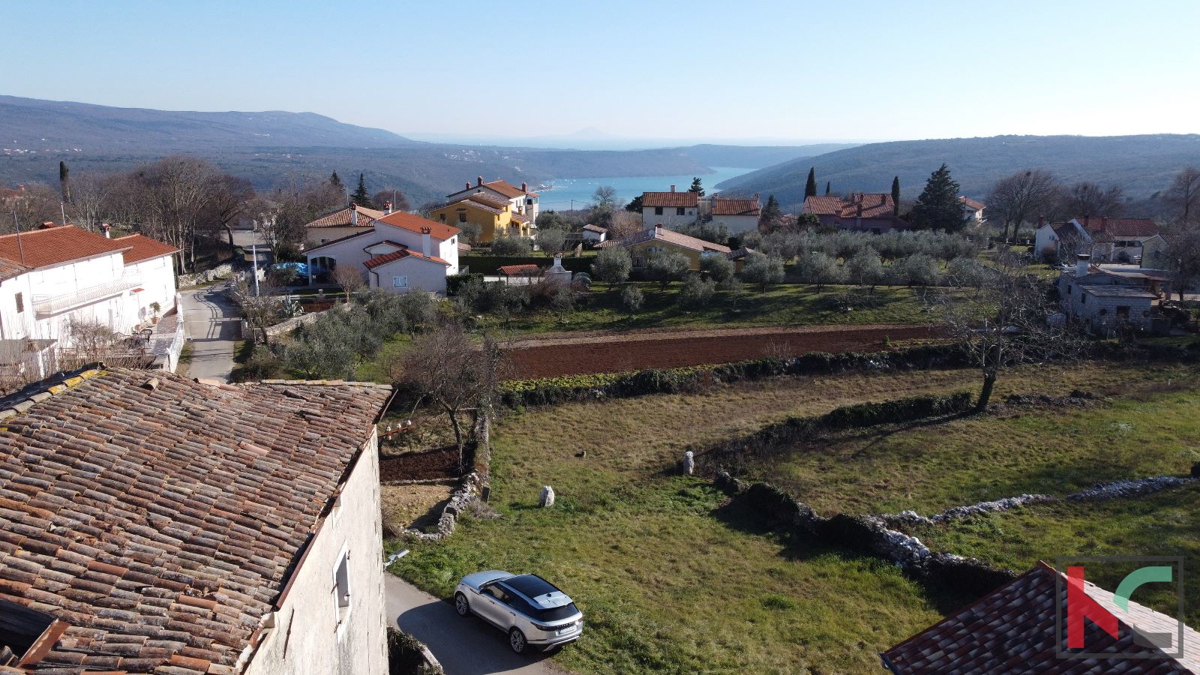 Istra, Barban, kamnita hiša za obnovo in zemljišče 1826 m2, #prodaja