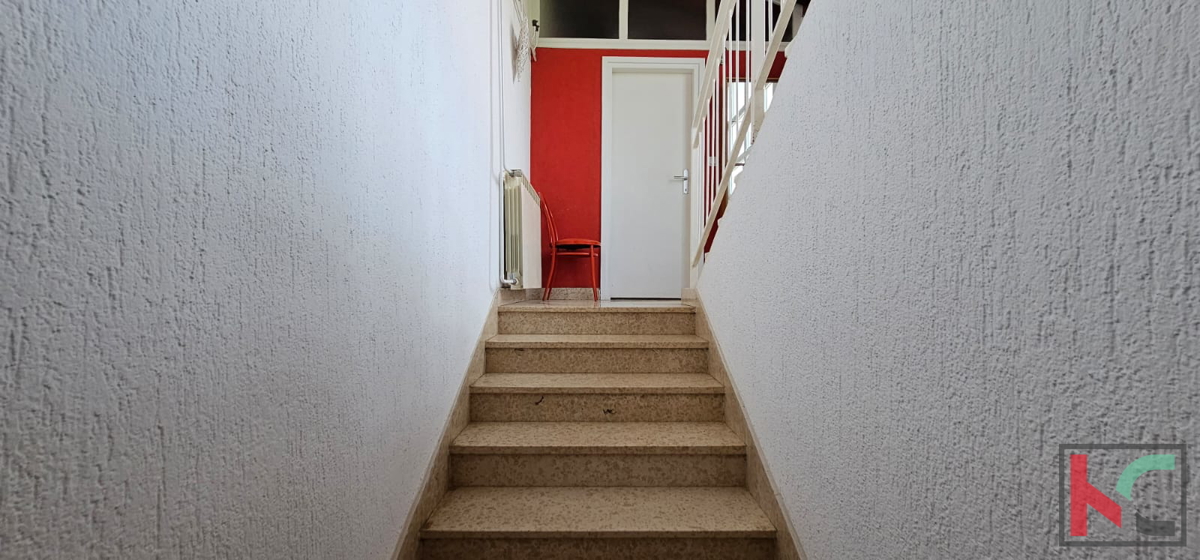 Istra, Pula, udobno družinsko stanovanje 3SS+DB 133,29m2 z urejenim vrtom, mirna lokacija, #prodaja