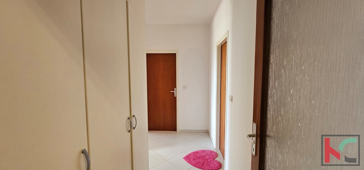 Istra, Pula, udobno družinsko stanovanje 3SS+DB 133,29m2 z urejenim vrtom, mirna lokacija, #prodaja