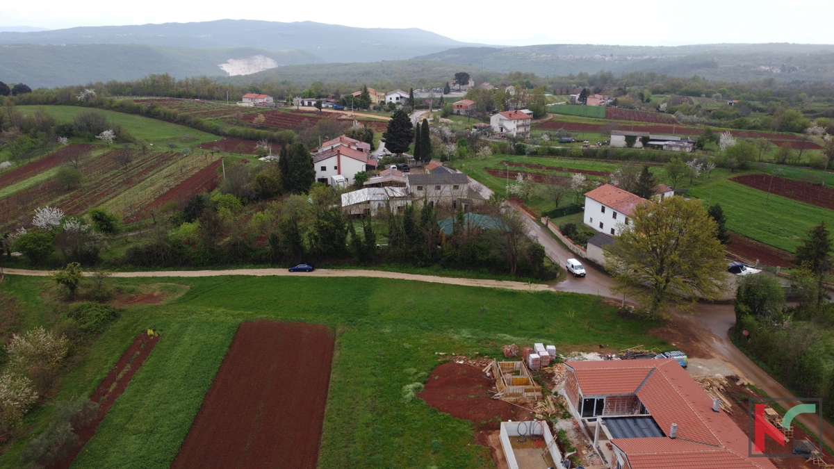 Istra - Barban, zemljišče z gradbenim dovoljenjem II plačana komunala, # ekskluzivna prodaja