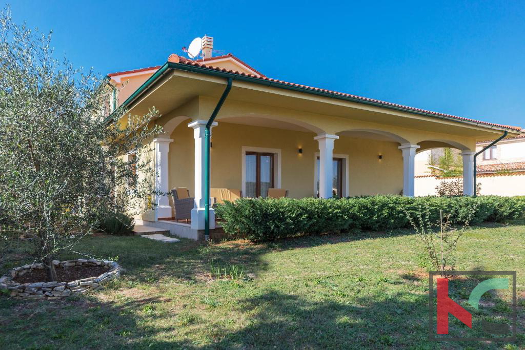 Istra, Vodnjan, hiša 254m2 z bazenom na mirni lokaciji, #prodaja