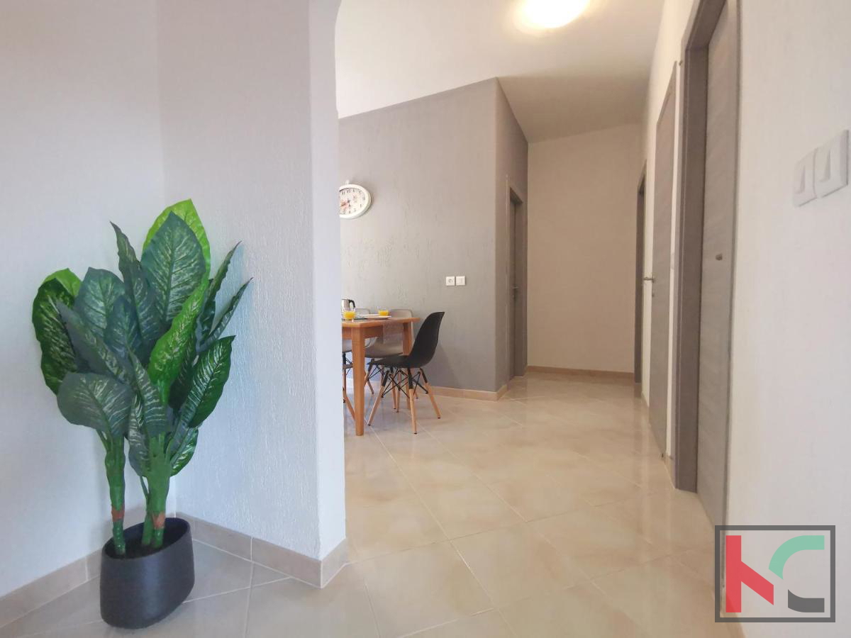Pula, trisobno stanovanje v širšem centru 98m2, z garažo in vrtom #prodaja