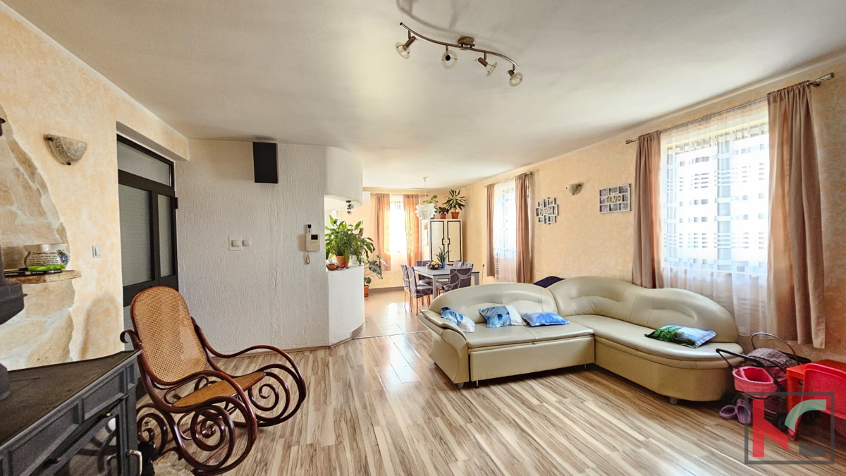 Istra, Pula, Šijana, apartma 152,92 m2 s teraso, #prodaja