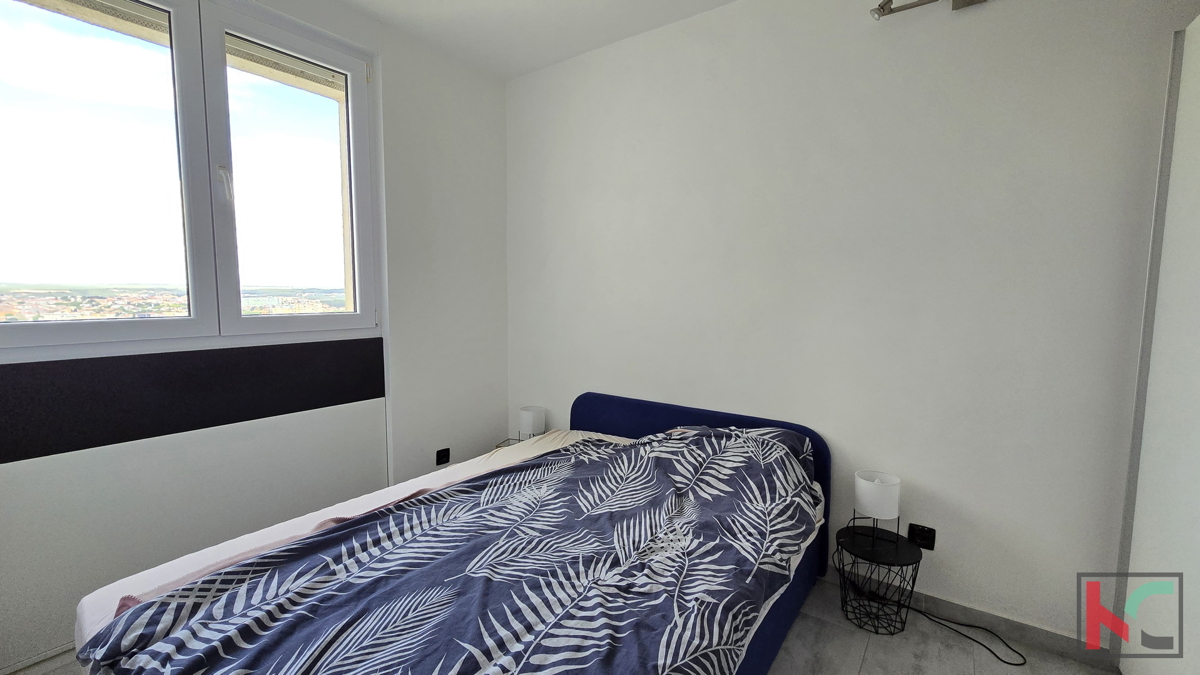 PULA, VERUDA, POPOLNOMA PREUREJENO STANOVANJE 58,24 M2 Z DVEMA BALKONOMA, #PRODAJA