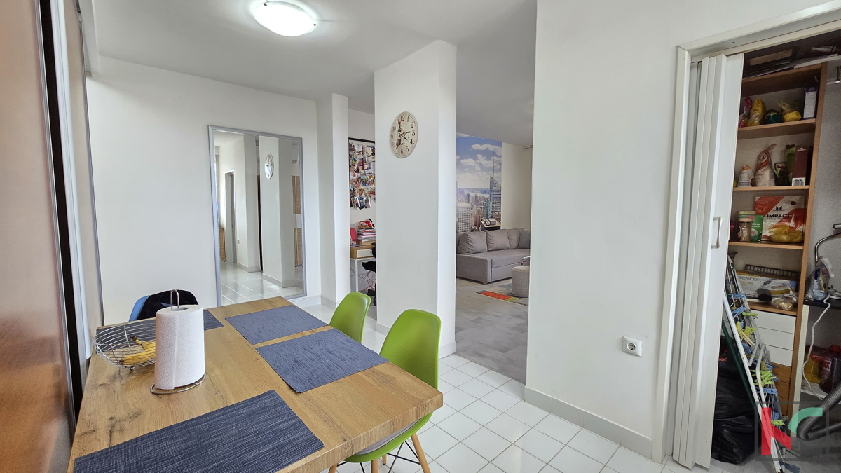 PULA, VERUDA, POPOLNOMA PREUREJENO STANOVANJE 58,24 M2 Z DVEMA BALKONOMA, #PRODAJA