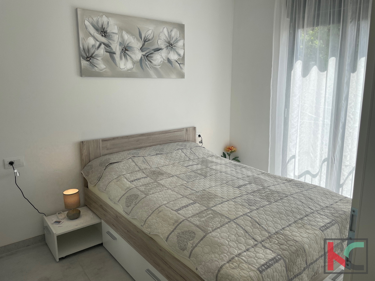 PULA, ŠIJANA, MODERNA VEČNADSTROPNA STAVBA Z GARAŽO IN TERASO, #PRODAJA