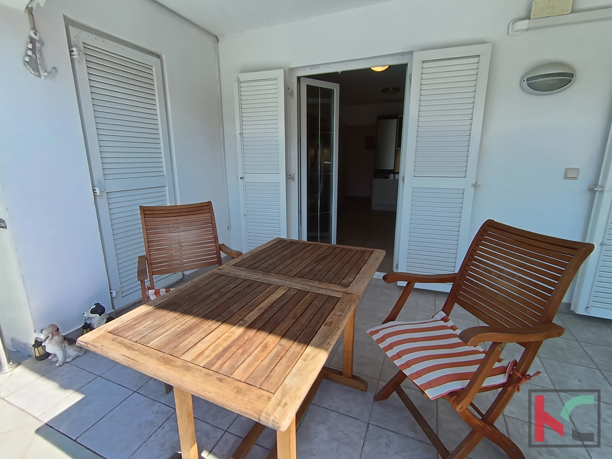ISTRA, POREČ, STANOVANJE Z DVEMA SPALNICAMA IN ZASEBNIM BAZENOM, #PRODAJA