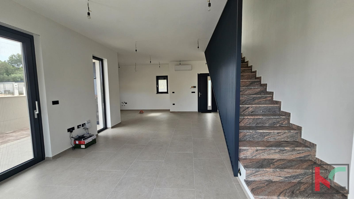 Istra, Medulin, dvojček v izgradnji z bazenom in vrtom, garaža, blizu morja, #prodaja
