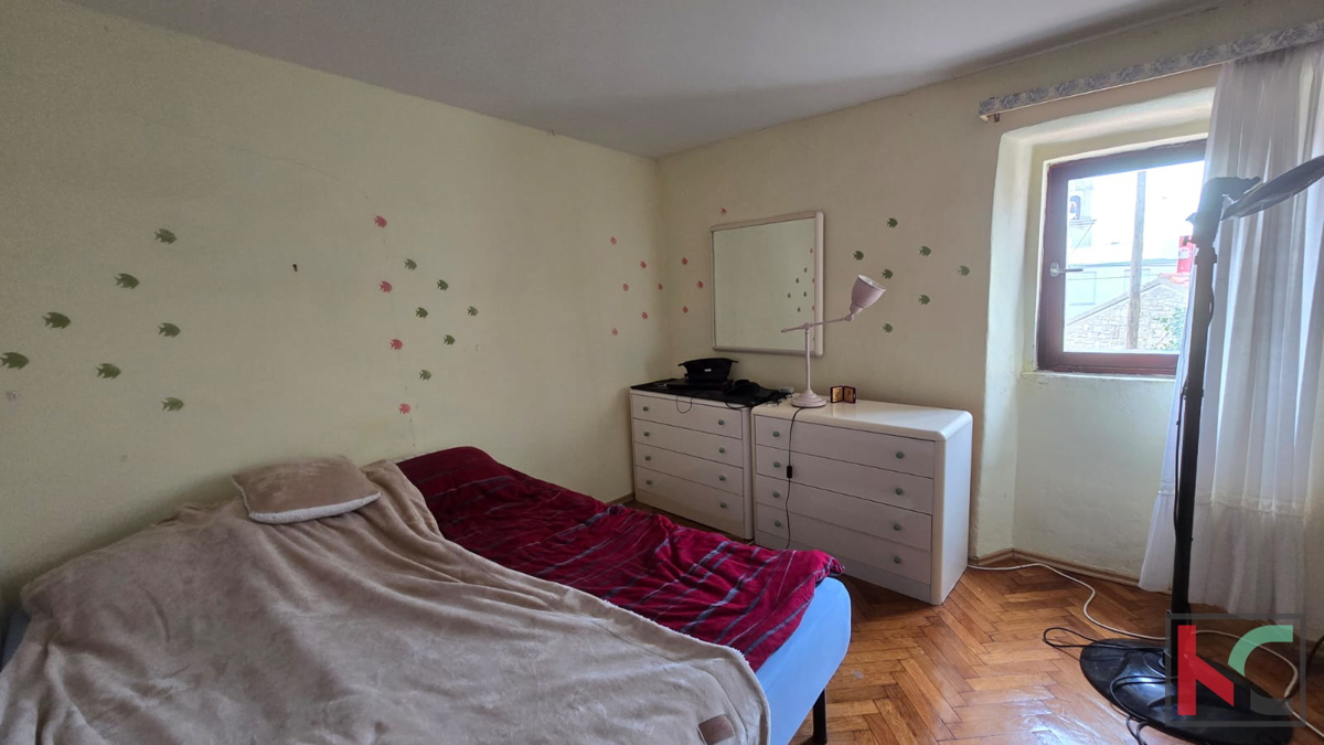 ISTRA, LIŽNJAN, UREJENA KAMNITA HIŠA V SREDIŠČU, #PRODAJA