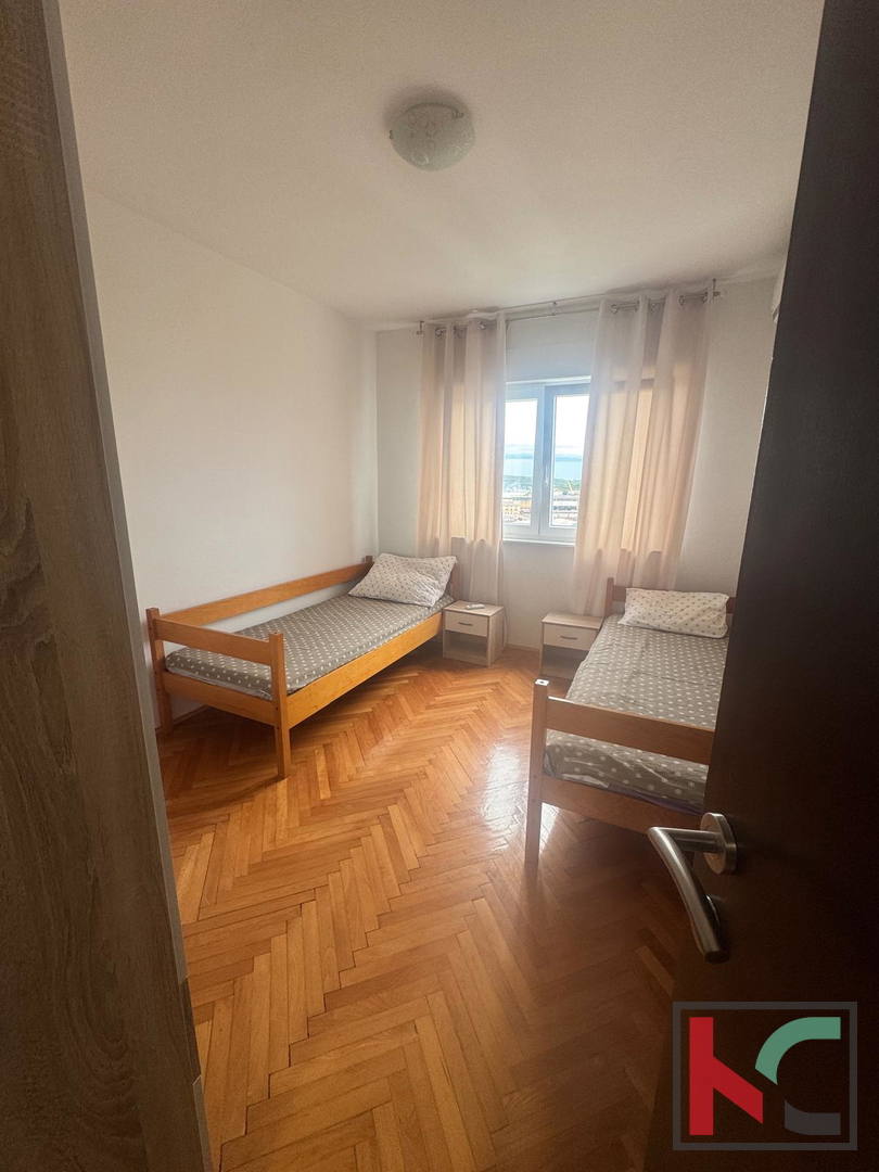 PULA, STOJA, 2 SPALNICI IN DNEVNA SOBA #PRODAJA