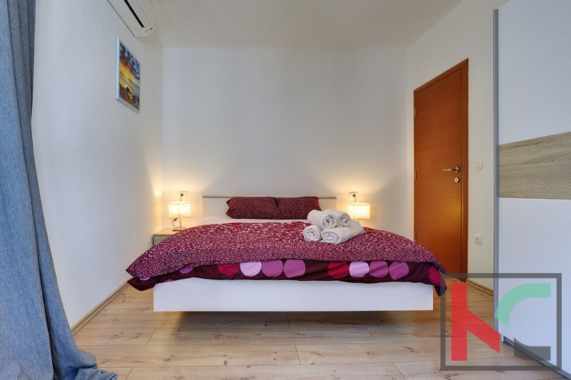 Rovinj, kombinacija moderne in rustikalne vile z bazenom na 2500m2 velikem vrtu