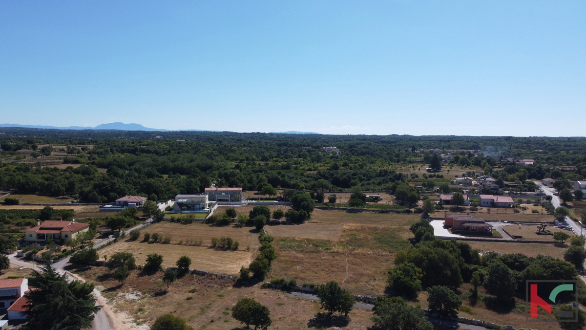 Istra, Kanfanar, atraktivne podeželske hiše za dopust, priložnost za investicijo