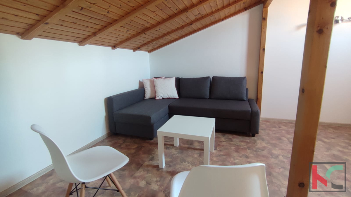 Istra, Medulin, Pomer, hiša s 4 apartmaji in urejenim vrtom