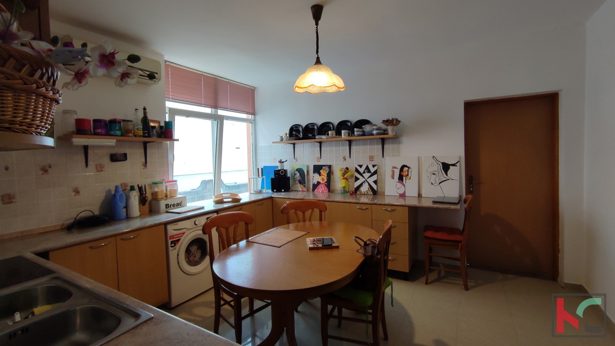 Istra, Ližnjan, Jadreški, apartma 59,88 m2 v novejši stavbi z vrtom, #prodaja