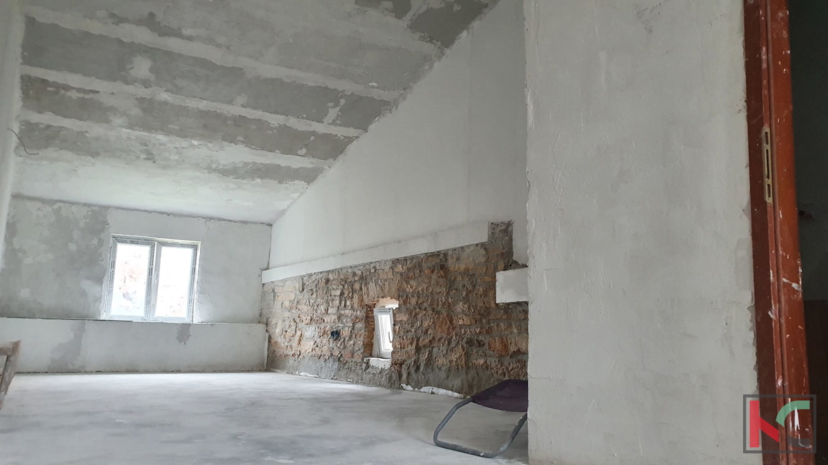 Istra, kamnita hiša v okolici Rovinja, 120m2, v visoki roh-bau fazi s pogledom na morje, #prodaja