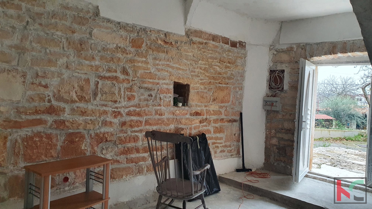 Istra, kamnita hiša v okolici Rovinja, 120m2, v visoki roh-bau fazi s pogledom na morje, #prodaja