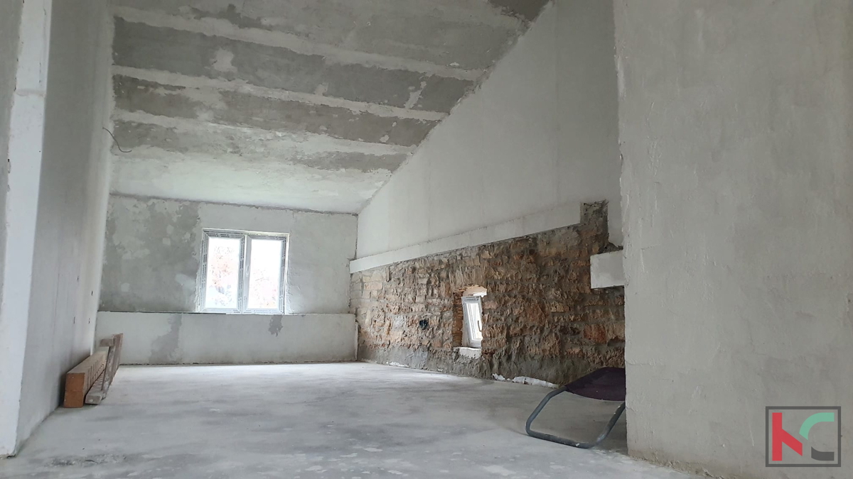 Istra, kamnita hiša v okolici Rovinja, 120m2, v visoki roh-bau fazi s pogledom na morje, #prodaja
