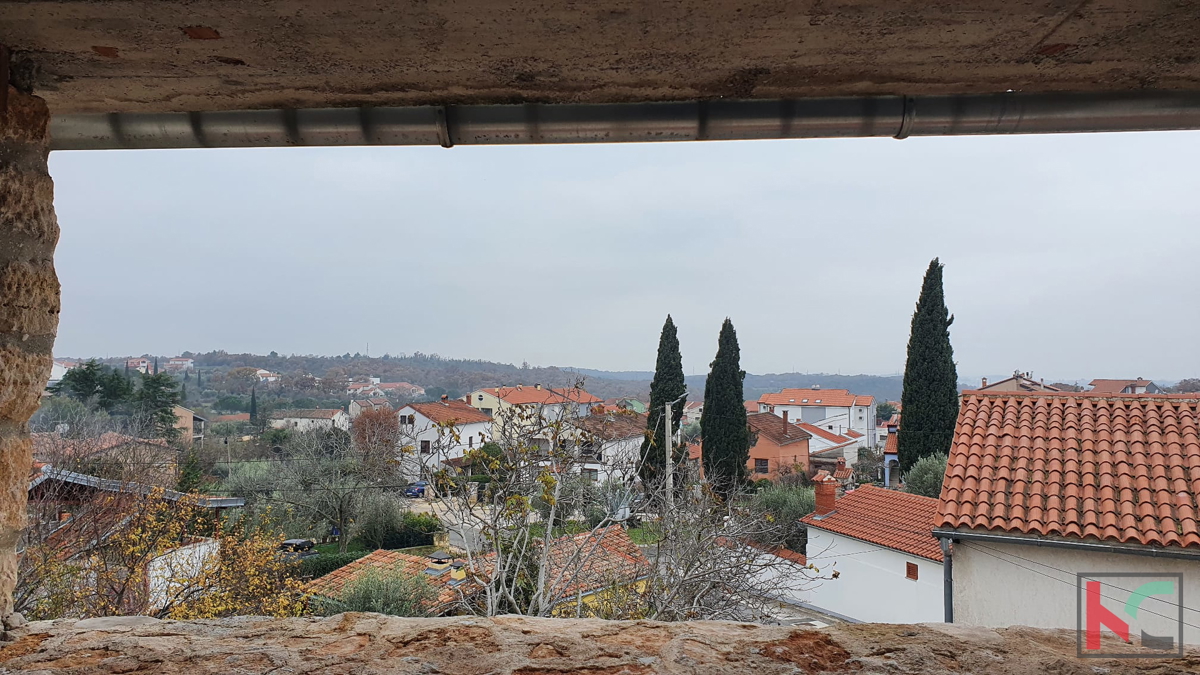 Istra, kamnita hiša v okolici Rovinja, 120m2, v visoki roh-bau fazi s pogledom na morje, #prodaja
