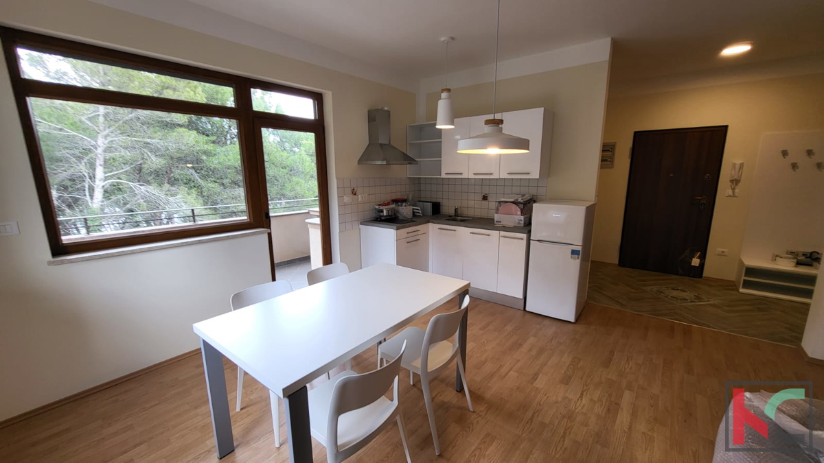 Istra, Premantura, apartma 70,52m2, 100m od morja