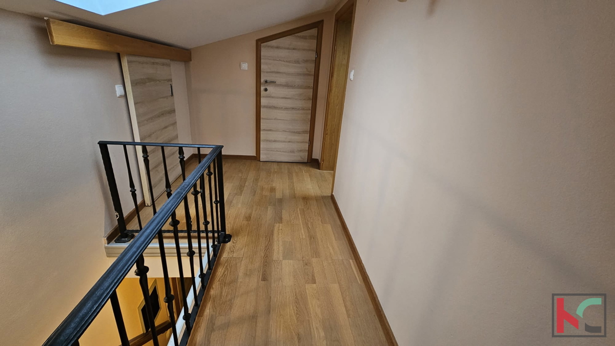 Istra, Pula, veliko dvoetažno stanovanje 4SS+DB #prodaja