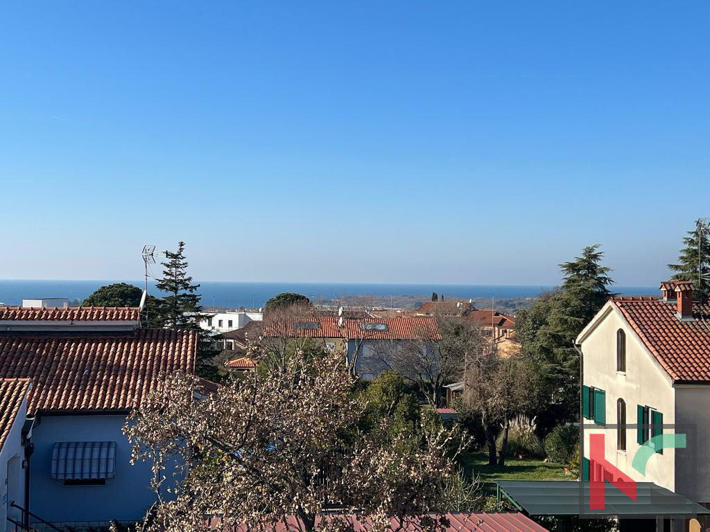 Poreč, štirisobno stanovanje 162,62 m3 v novogradnji, s prostorno strešno teraso in pogledom na morje #prodaja