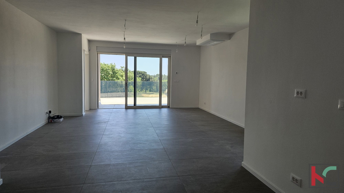 Poreč, štirisobno stanovanje 162,62 m3 v novogradnji, s prostorno strešno teraso in pogledom na morje #prodaja