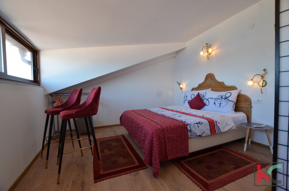 Rovinj, center, dvoetažni apartma s pogledom na morje 75,40m2 #prodaja