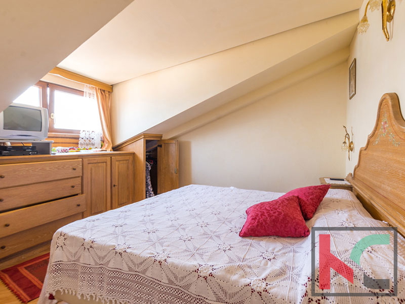 Rovinj, center, dvoetažni apartma s pogledom na morje 75,40m2 #prodaja