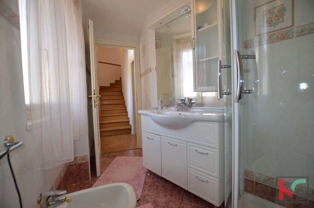 Rovinj, center, dvoetažni apartma s pogledom na morje 75,40m2 #prodaja
