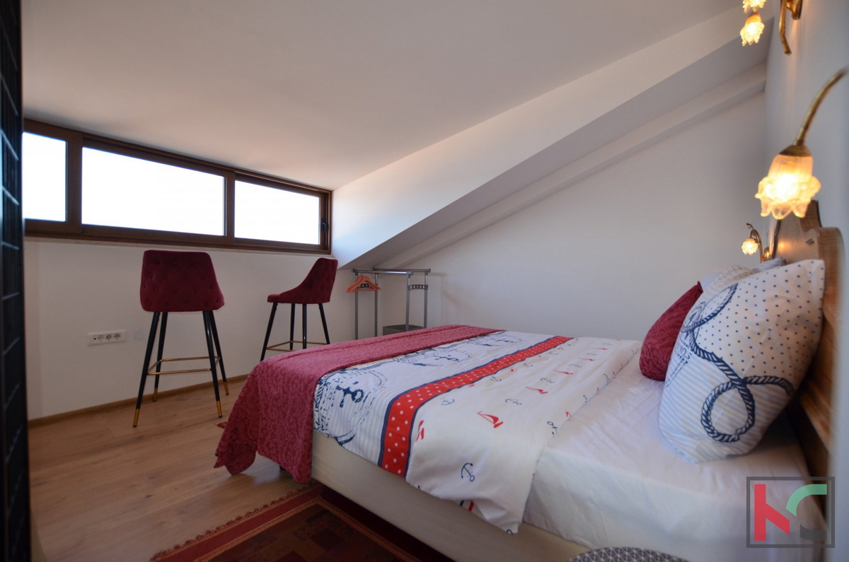 Rovinj, center, dvoetažni apartma s pogledom na morje 75,40m2 #prodaja