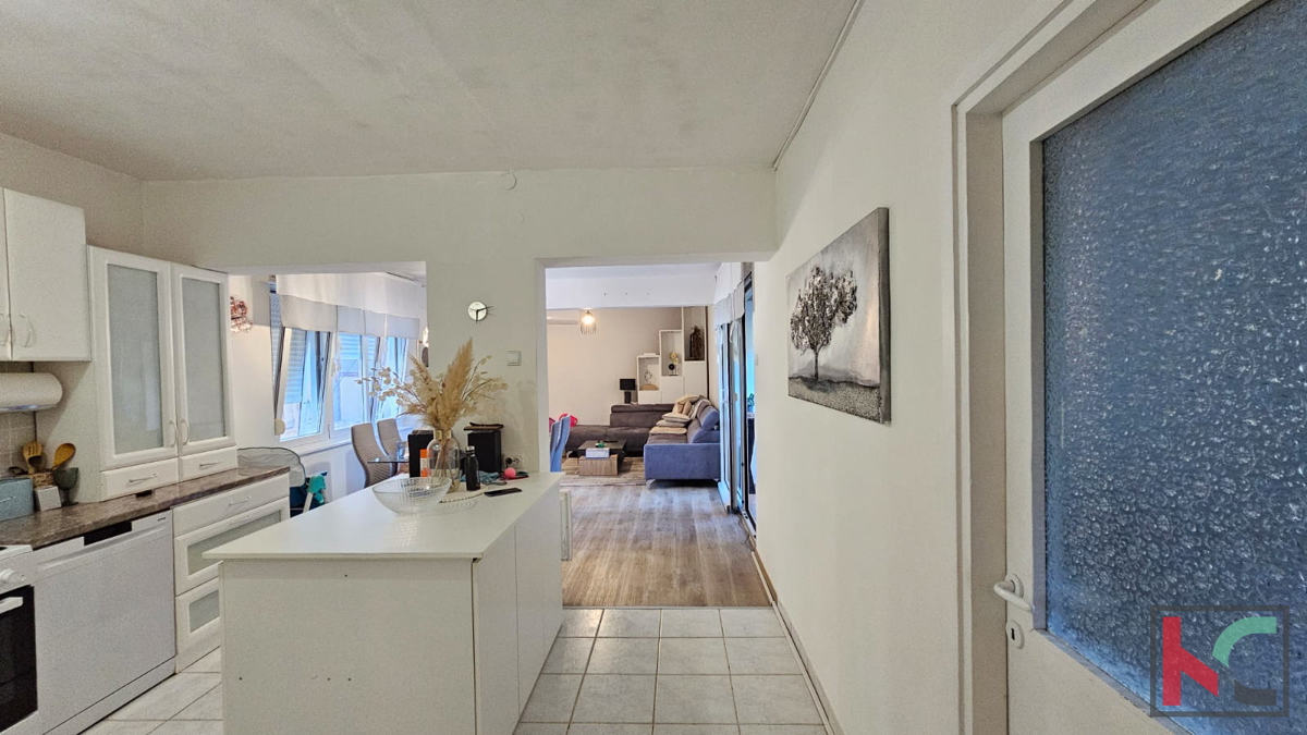 Istra, Pula, Punta, apartma 3SS+DB s pogledom na morje, #prodaja