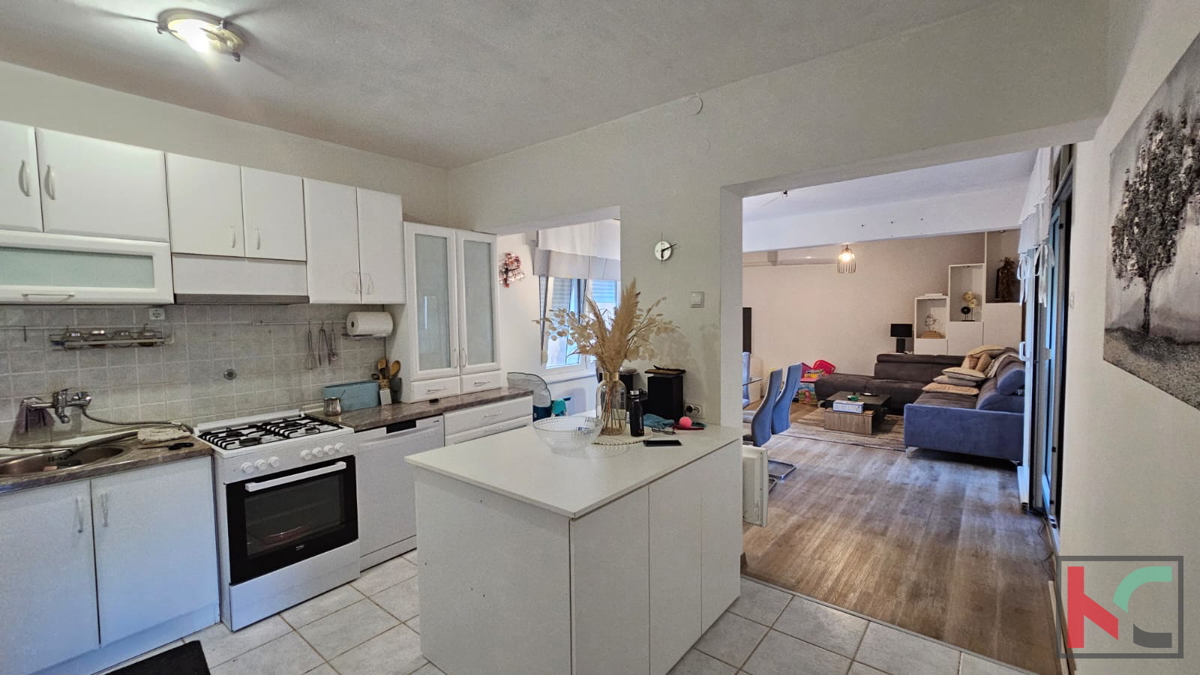 Istra, Pula, Punta, apartma 3SS+DB s pogledom na morje, #prodaja
