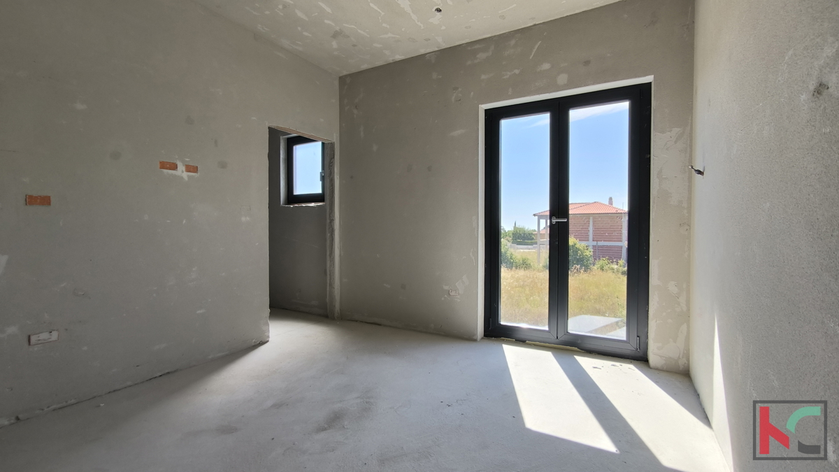 ISTRA, KANFANAR, SAMOSTOJNA HIŠA Z BAZENOM #PRODAJA